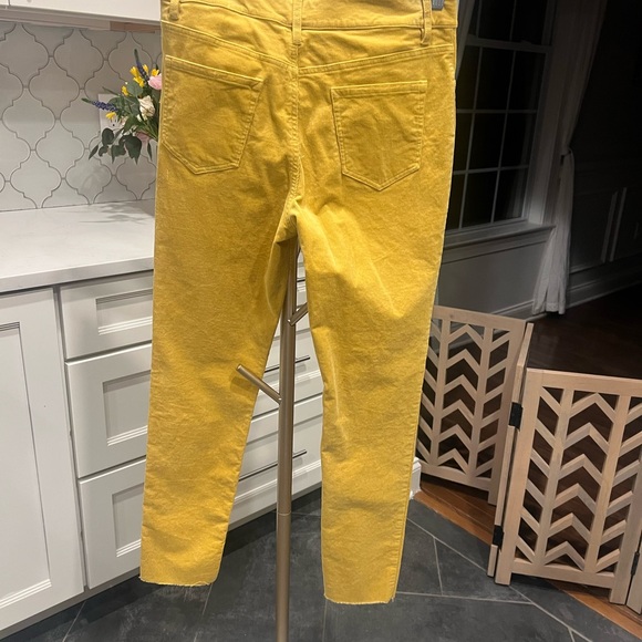 NWT Yellow Vigoss Linnie Button-Front Corduroy Pants - Picture 5 of 7